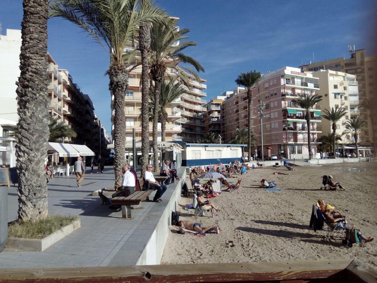 Apartment Only 250M From The Beach Los Locos 托雷维耶哈 外观 照片